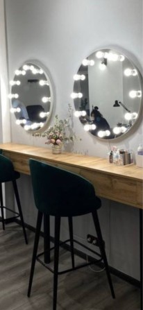 Місце бровіста стиліста зачісок, майдан незалежності, київ - фото 1