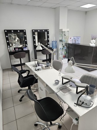 Оренда масажн кабін,  місця манікюр педикюр бровіст лашмейкер. Позняки - фото 1