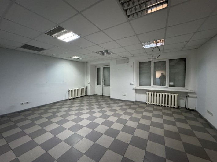 Сдам помещение 158м2. Тополь. Запорожское шоссе - фото 1