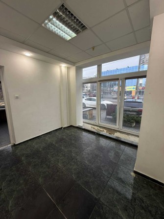 Аренда под салон красоты, офис, обучение 14 м2 по ул. 23 августа. - фото 1