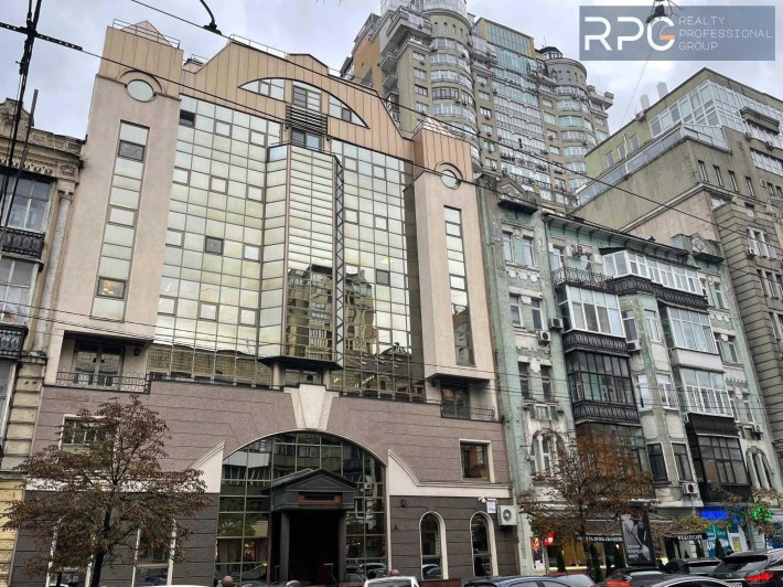 БЕЗ% VIP БАНК Саксаганського ФАСАД 1200 м²  СХОВИЩЕ двір +паркомісця - фото 1