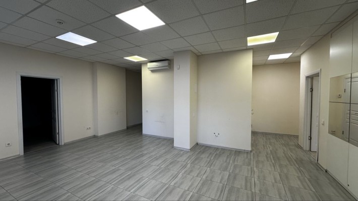 Оренда нежитлового приміщення вул. Максимовича 3-Г ст.м. Васильківська - фото 1