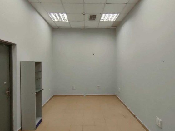 Здам захищені приміщення в підвалі Офісний центр(під склад магазин)31м Львів