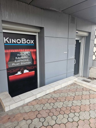 Фасадное помещение  70м Александровский пр. - фото 1