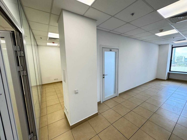 Офісне приміщення вул. Шолом-Алейхема 4/26, поверх – 8, панорамний вид - фото 1