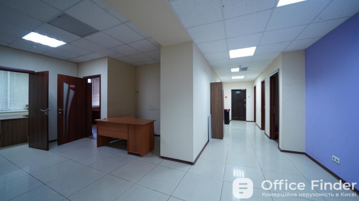 Оренда офісу 305м2 вул Жилянська 101, Бізнес Центр Електроенергія 24/7 - фото 1