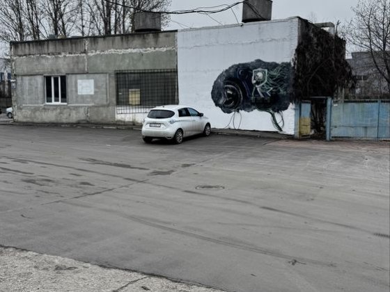 Оренда окремо розташованої будівлі з територією від Власника Київ