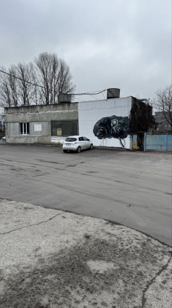 Оренда окремо розташованої будівлі з територією від Власника - фото 1