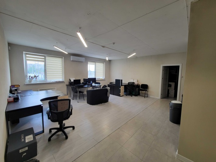 Оренда офіса з меблями, Харківська, Лебединий ЖК, Ревуцького, Без% - фото 1