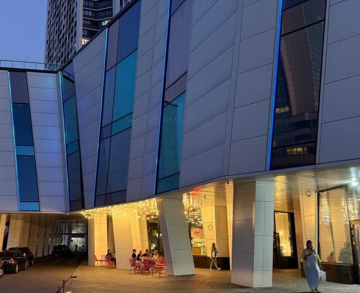 Топ локація, приміщення 120 кв.м Манхеттен/Manhattan City, Центр, КПІ - фото 1