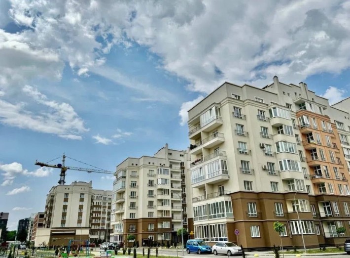 Оренда комерційного приміщення вул. Стрийська, автовокзал, фасад - фото 1