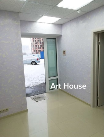 Окремий вхід, ідеально для бʼюті сфери, ЖК Зарчний, м.Славутич - фото 1