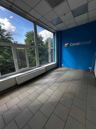 Аренда под ЭКОНОМНЫЙ офис или салон 20м2 на 2эт,Алексеевка, о.Школьная - фото 1