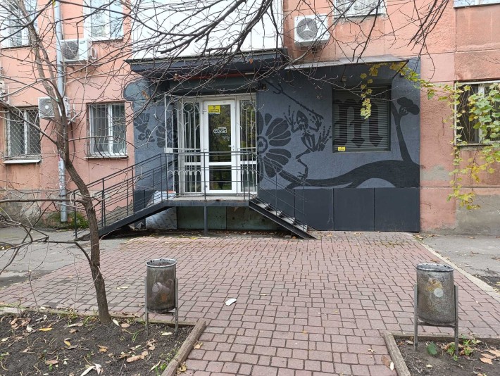 Сдам помещение.Свое.Под магазин,салон,офис.Нежил.фонд Среднефонтанская - фото 1