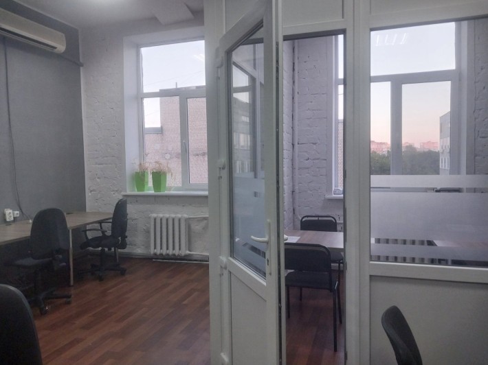Сдам офис 42 кв м - фото 1
