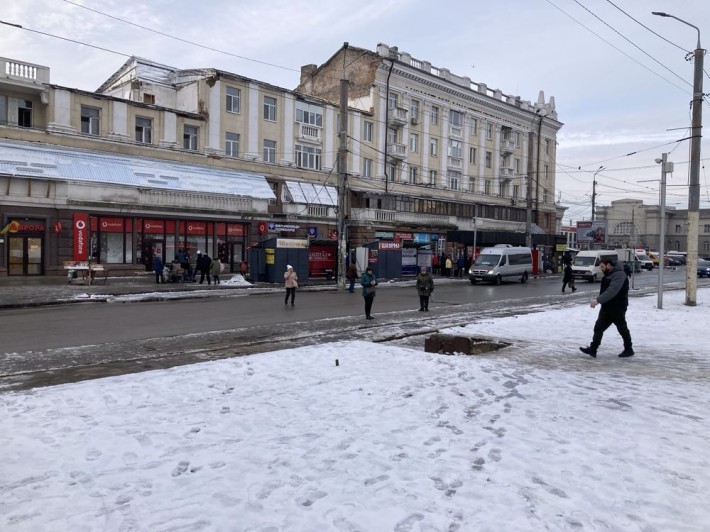 Оренда торгового приміщення 100 м2 Вокзальна площа - фото 1