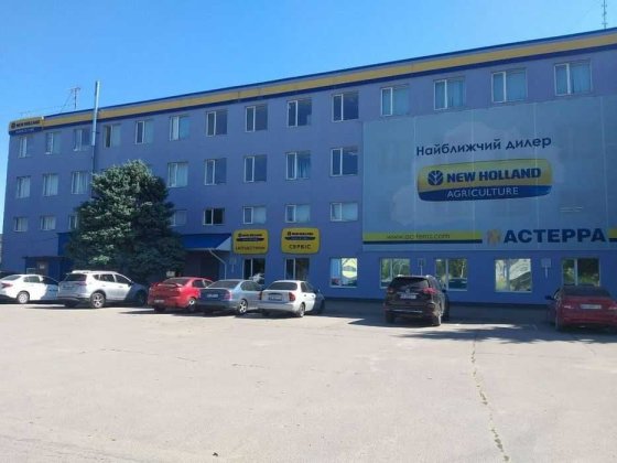 Задається великий офіс поруч з METRO, на Тополі, без посередників