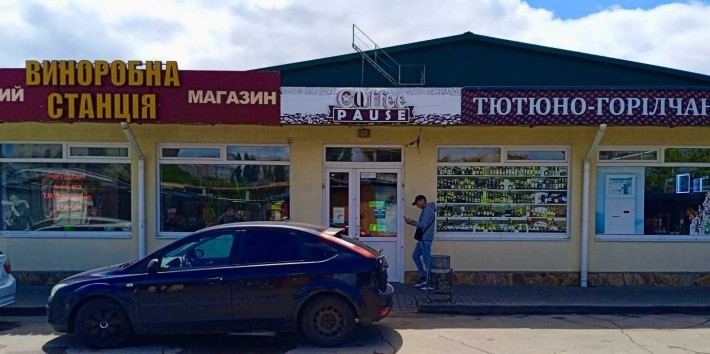 Здам в оренду 1/2 приміщення під магазин Южний ринок - фото 1