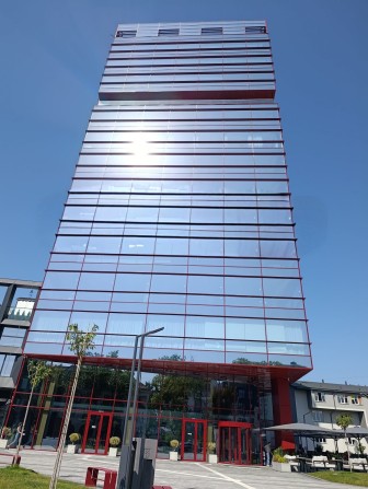 Комерційні приміщення різних площ. 10$м², без комісії - фото 1