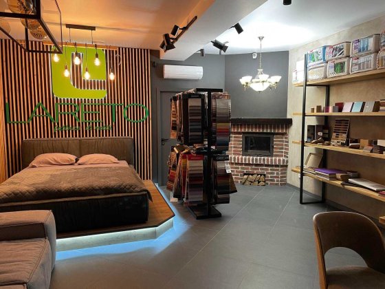 Помещение 102 кв.м. по красной линии возле ст.м. Центральный рынок Харків