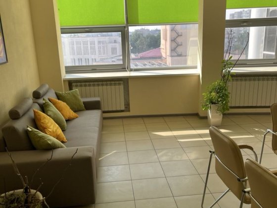 Оренда офісного приміщення у центр. вул. Мономаха, Книжковий ринок