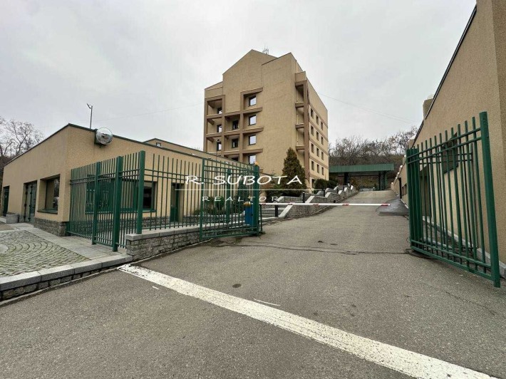 Офисное помещение в отдельно стоящем здании на Победе р-не Ривер Парк - фото 1