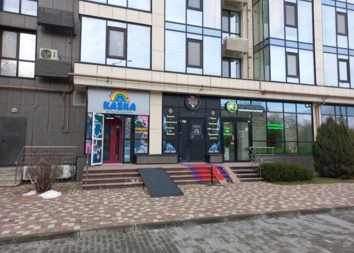 Оренда магазину на бульварі Слави що на ЖМ"Перемога5" 
Адреса: бул. Сл - фото 1