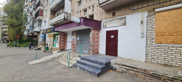 Пр.Корабелів 13 кв.м. гарна локація окремий вхід - фото 1