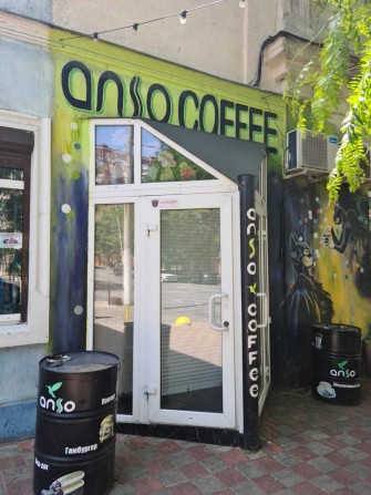 Здам фасадне нежитлове приміщення в центрі міста: Велика Арнаутська. - фото 1