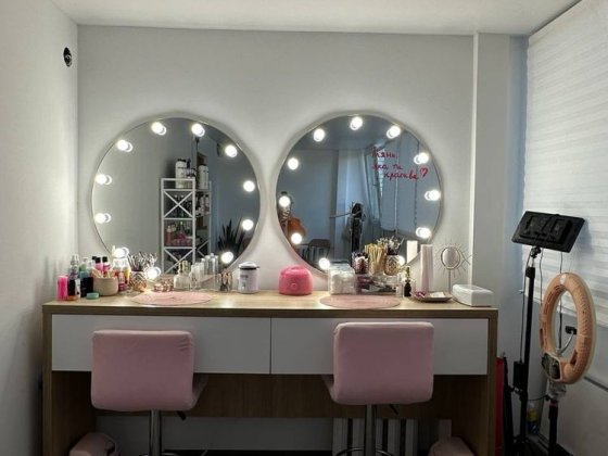 Оренда місць для бровиста, візажиста, перукаря Львів