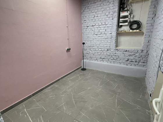 Суборенда у Львові, франківському районі (перехрестя Сахарова) Львів