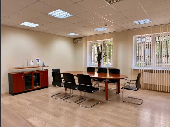 Меблированный Офис  300 кв.м  со своей парковкой Одеса