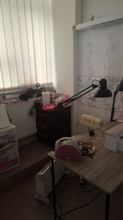 Оренда окремого кабінету в салоні краси, центр - фото 1