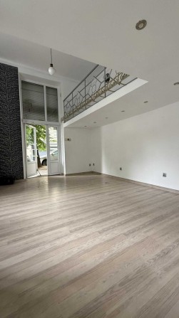 Оренда приміщення фасад Личаківська(біля авалону)прохідне місце ремонт - фото 1