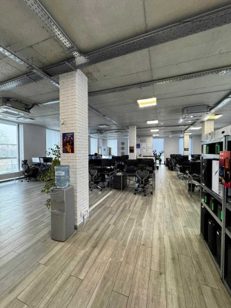 Оренда офісно приміщення 355м2 вул. УГОРСЬКА - фото 1