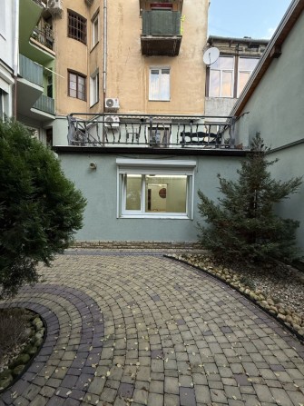 Оренда Офіс/Комерція вул.  Вітовського - фото 1