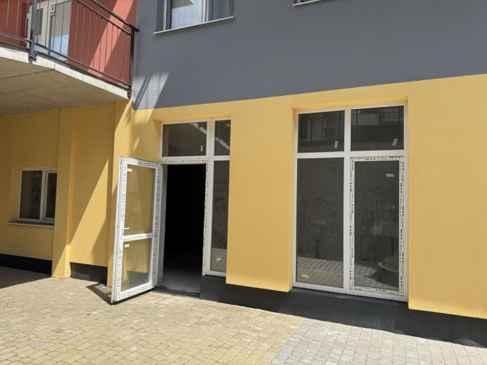 Оренда комерційного приміщення по вул. Т.Шевченка, новобудова. - фото 1