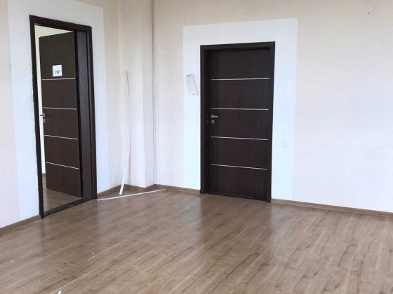 Оренда приміщень під офіс 83,30 кв.м. Львів. Паркова зона Львів