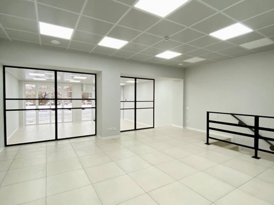 Сдам офис в ЖК Лазурный Харків