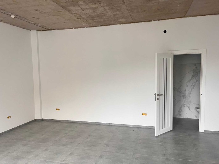 Оренда приміщення НЕ ДОРОГО ТЕРМІНОВО! З ремонтом - фото 1