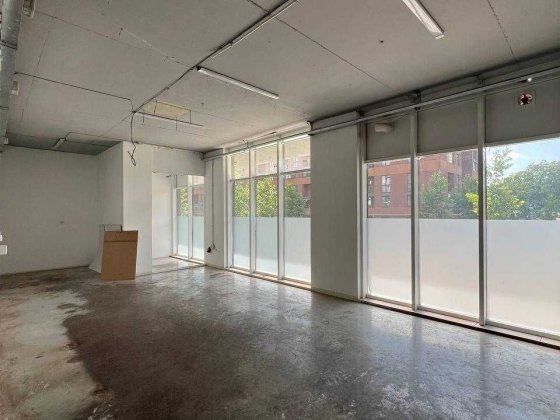 Оренда приміщення 150 кв.м | 50 кВт, тепла підлога, фасад Львов
