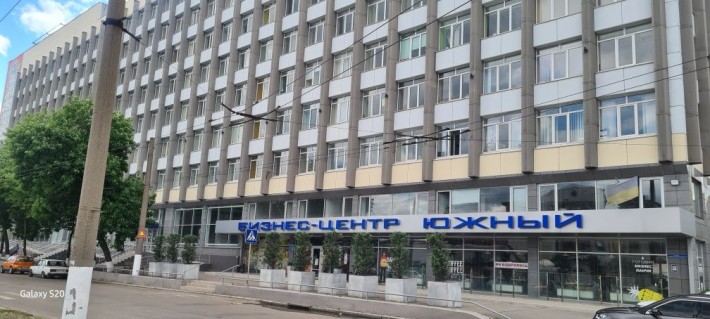 Фасадные помещения Симферопольский 6 - фото 1