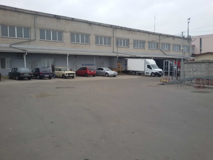 Закрита база 2700 м² для логістики, виробництва, супермаркету, складу. - фото 1