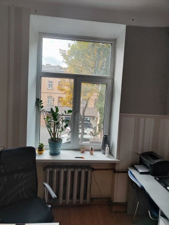 Оренда офісу на проспекті Чорновола 1 - фото 1