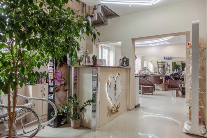 Оренда кабінетів у салоні краси на вул. Замарстинівська - фото 1