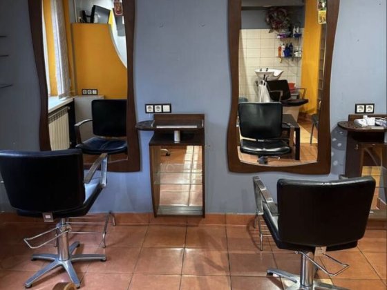 Оренда перукарського крісла Львів