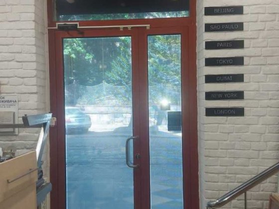 ОРЕНДА ФАСАДНОГО комерційного приміщення по вул. Вітовського Львів