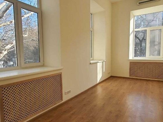 Аренда офиса. Центр. Автономное отопление Одесса