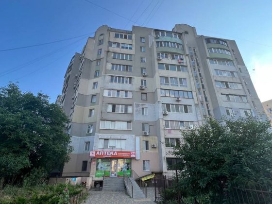 Аренда от собственника под магазин/салон/оабораторию Левитана /Радужны Одесса