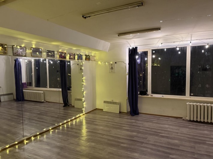 Помещения  черемушки ,таирово Танцы ,Карате ,Йога ,Фитнес,Модели,Се - фото 1